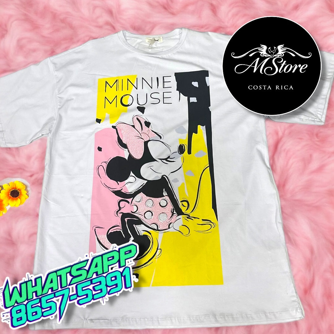 Blusón Oversize Minnie Posando Blanco Tela Fria