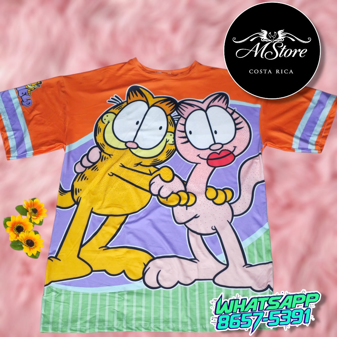 Blusón Oversize Garfield con la novia Tela Piel de Durazno