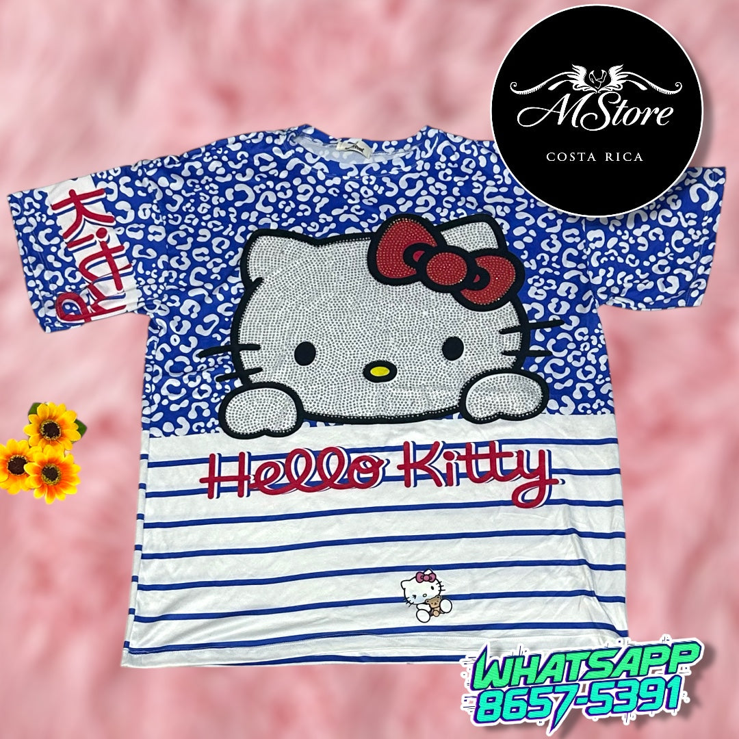 Blusón Oversize Hello Kitty blanco Azul Tela piel de durazno