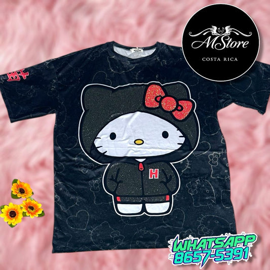 Blusón Oversize Hello Kitty Vestida de kuromi Negra Tela piel de Durazno