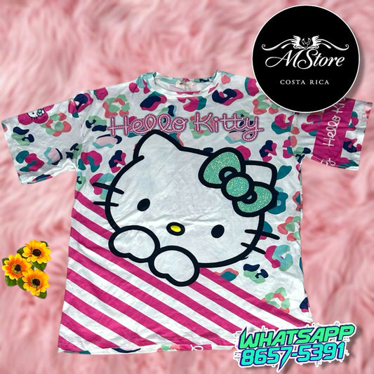 Blusón Oversize Hello Kitty Carita Manitas Rayas Fucsia Tela piel de Durazno